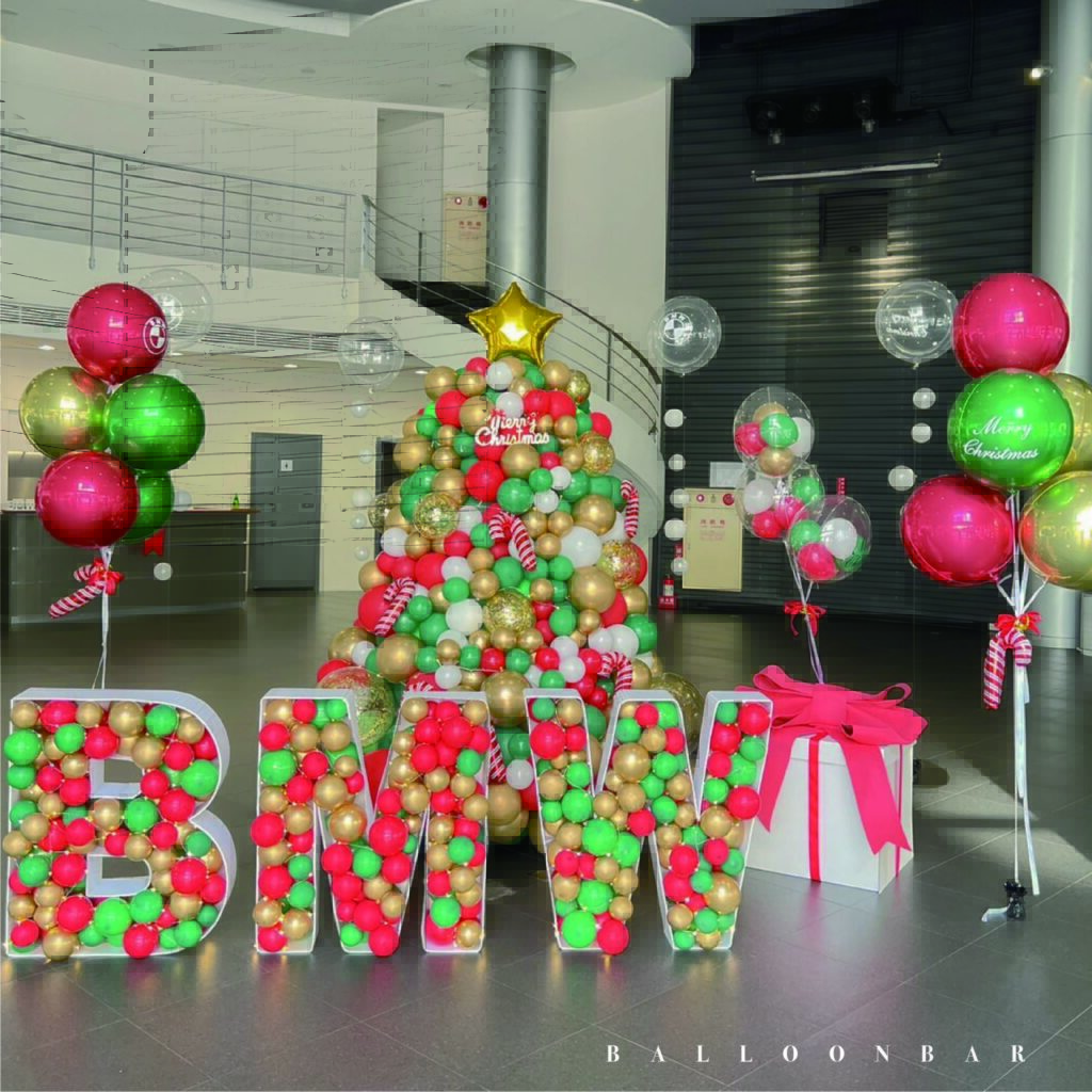 BMW聖誕節氣球佈置