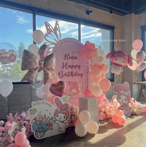美樂蒂氣球背板佈置 生日質感花藝氣球搭配佈置